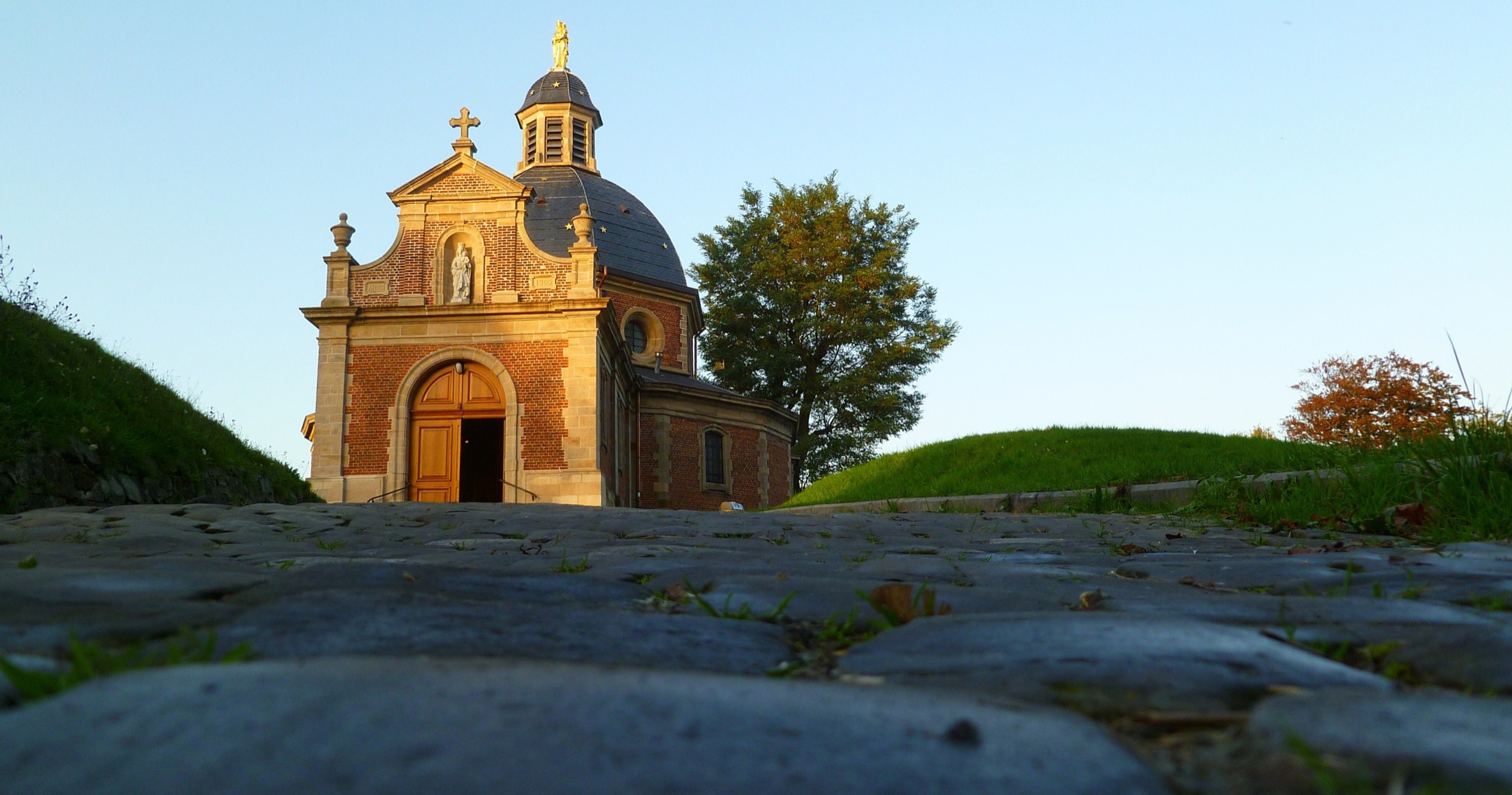 De Oudenbergkapel op de Muur van Geraardsbergen